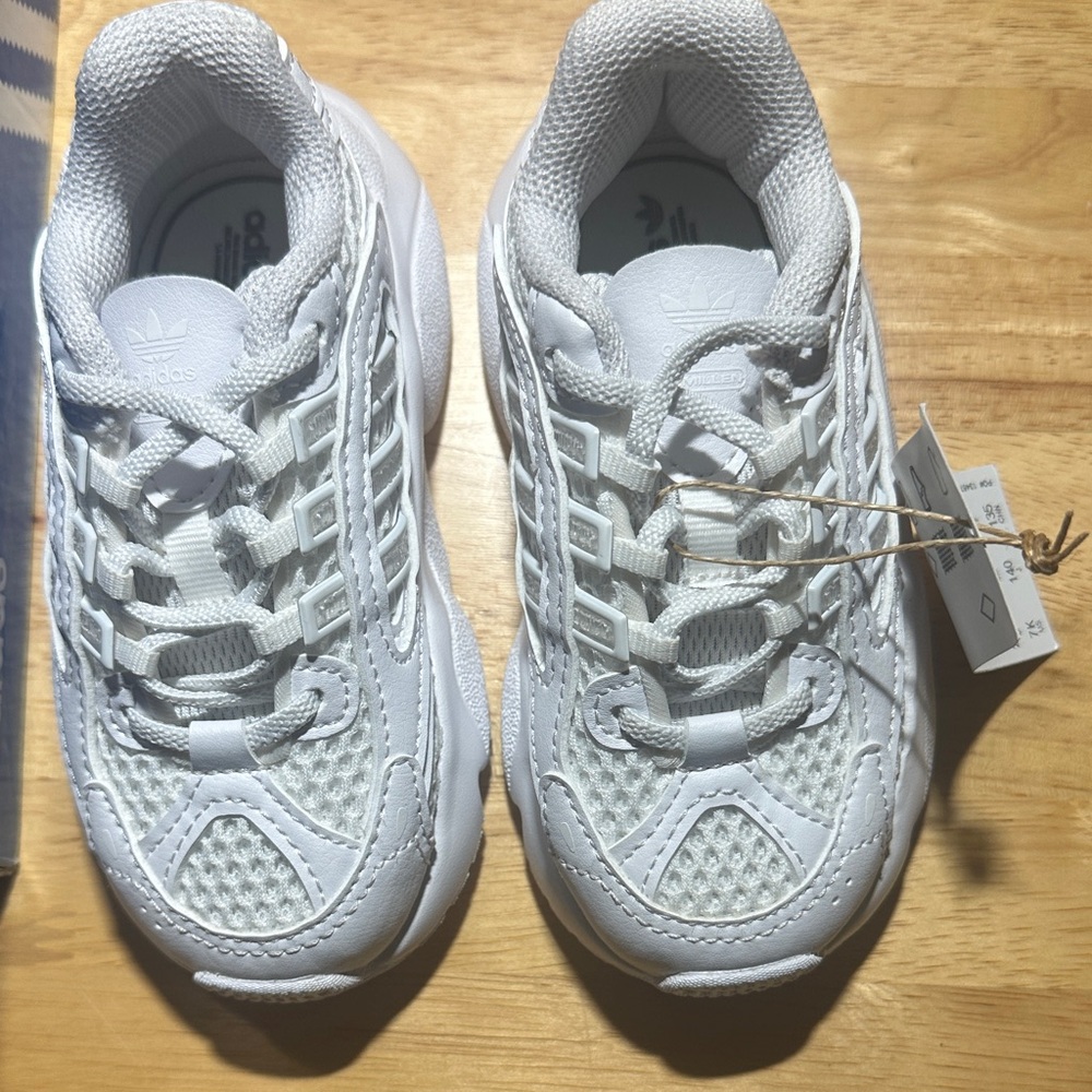 adidas toddler ozmillen Sneakers
